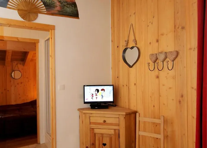 Duplex Au Chantelouve Pour 8 Personnes A Moins De 100 M Des Remontees Mecaniques * לס דה-אלפס