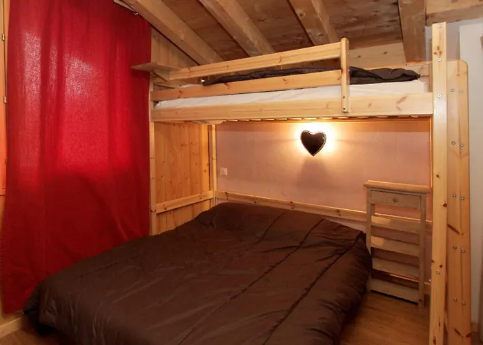 Apartment Duplex Au Chantelouve Pour 8 Personnes A Moins De 100 M Des Remontees Mecaniques *