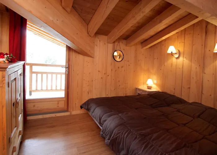 Duplex Au Chantelouve Pour 8 Personnes A Moins De 100 M Des Remontees Mecaniques Les Deux Alpes