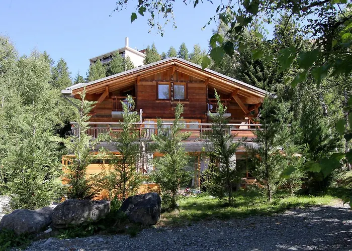 Duplex Au Chantelouve Pour 8 Personnes A Moins De 100 M Des Remontees Mecaniques Les Deux Alpes